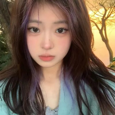 两个独立包装的女人