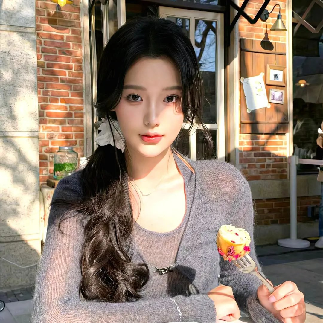 穿越后，我成了冷面煞神的掌心宝